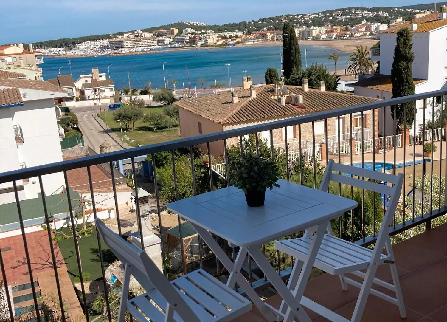 Penthouse L'Escala Apartman